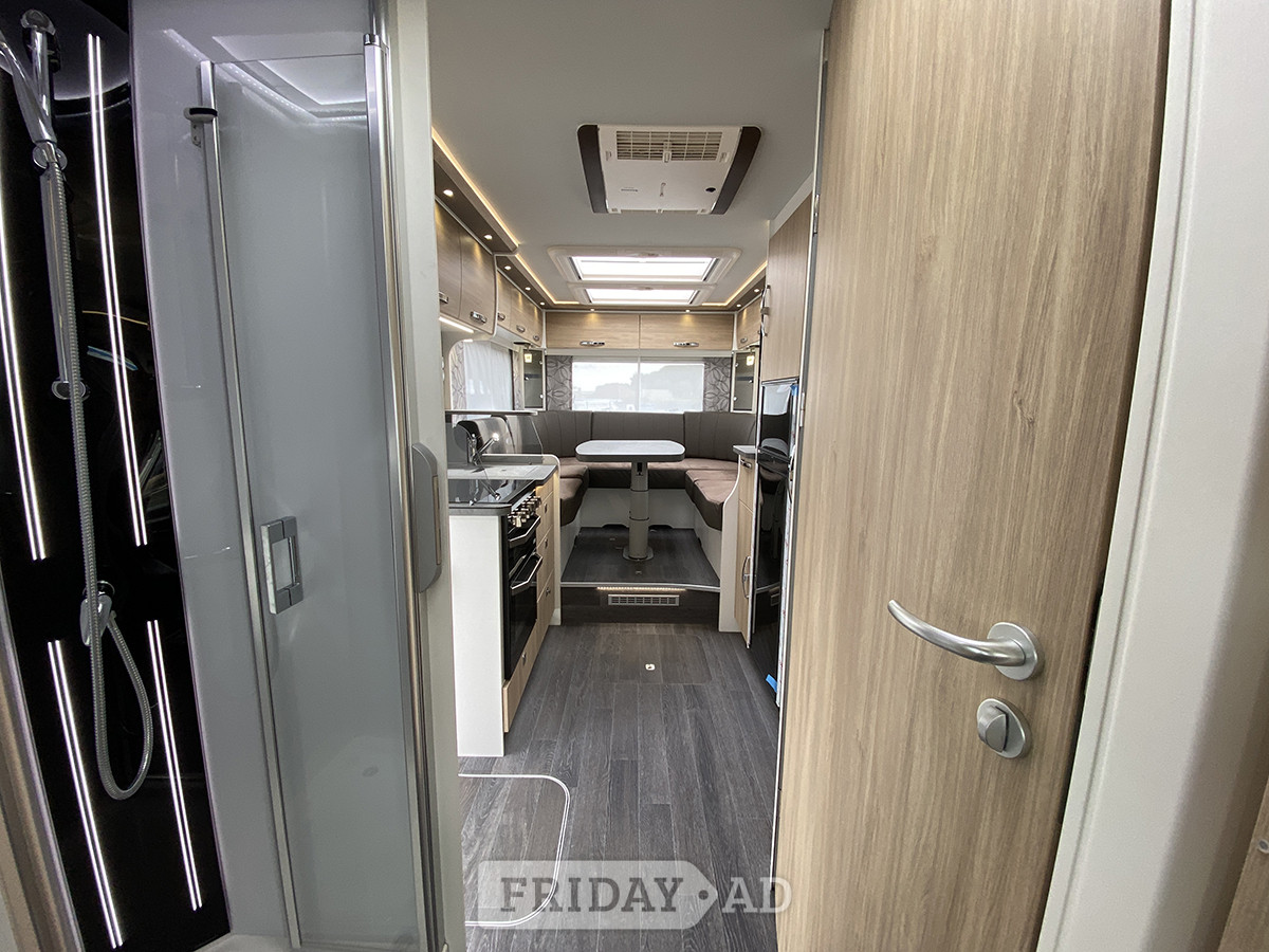 [4 berth ]Frankia Platin Pure I 7400 Plus