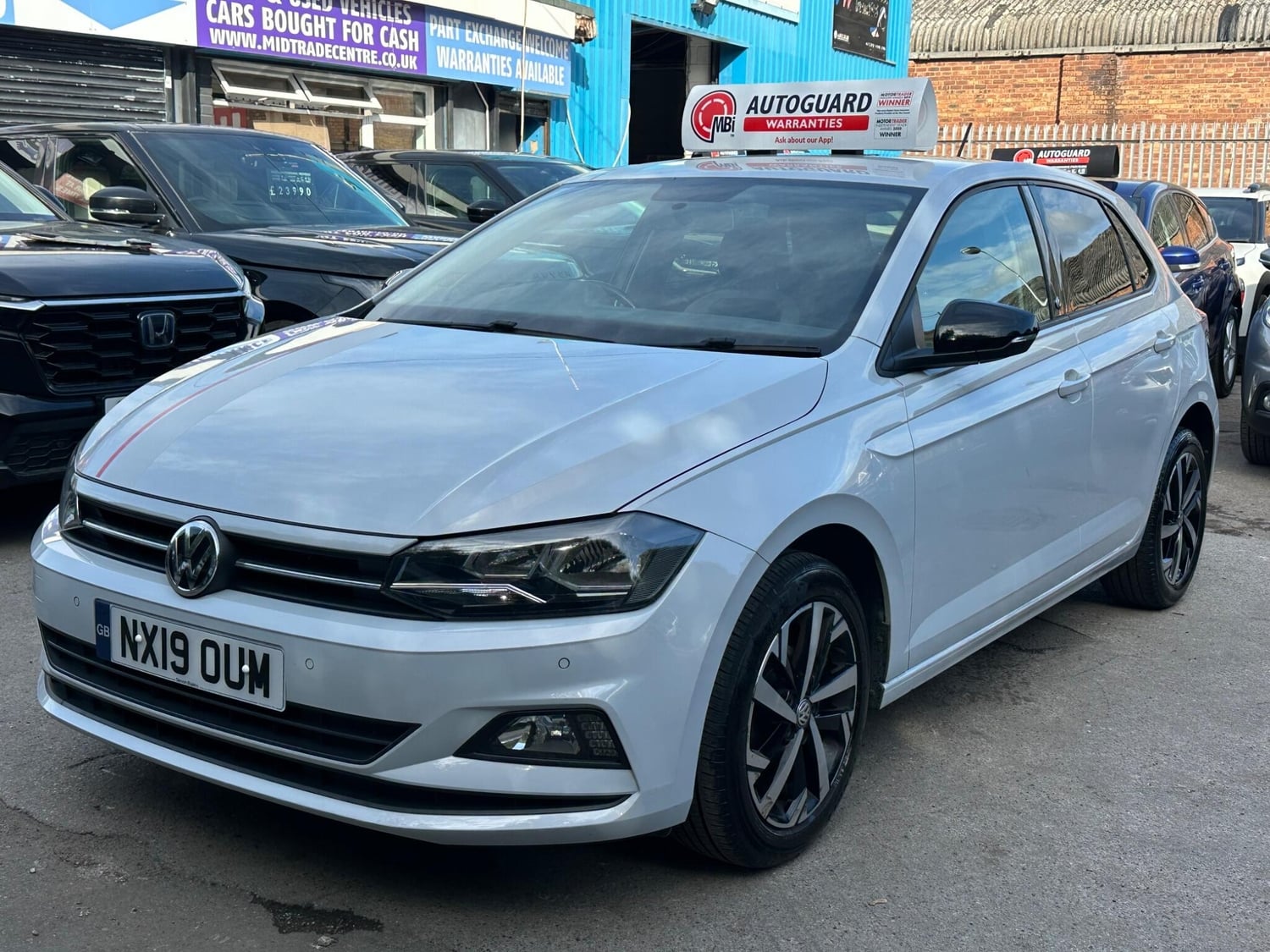 [ berth ]Volkswagen Polo