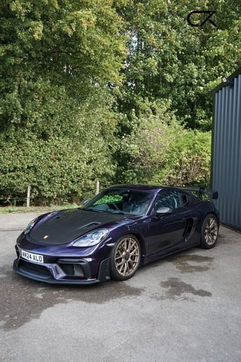 Porsche 718 Cayman 2024