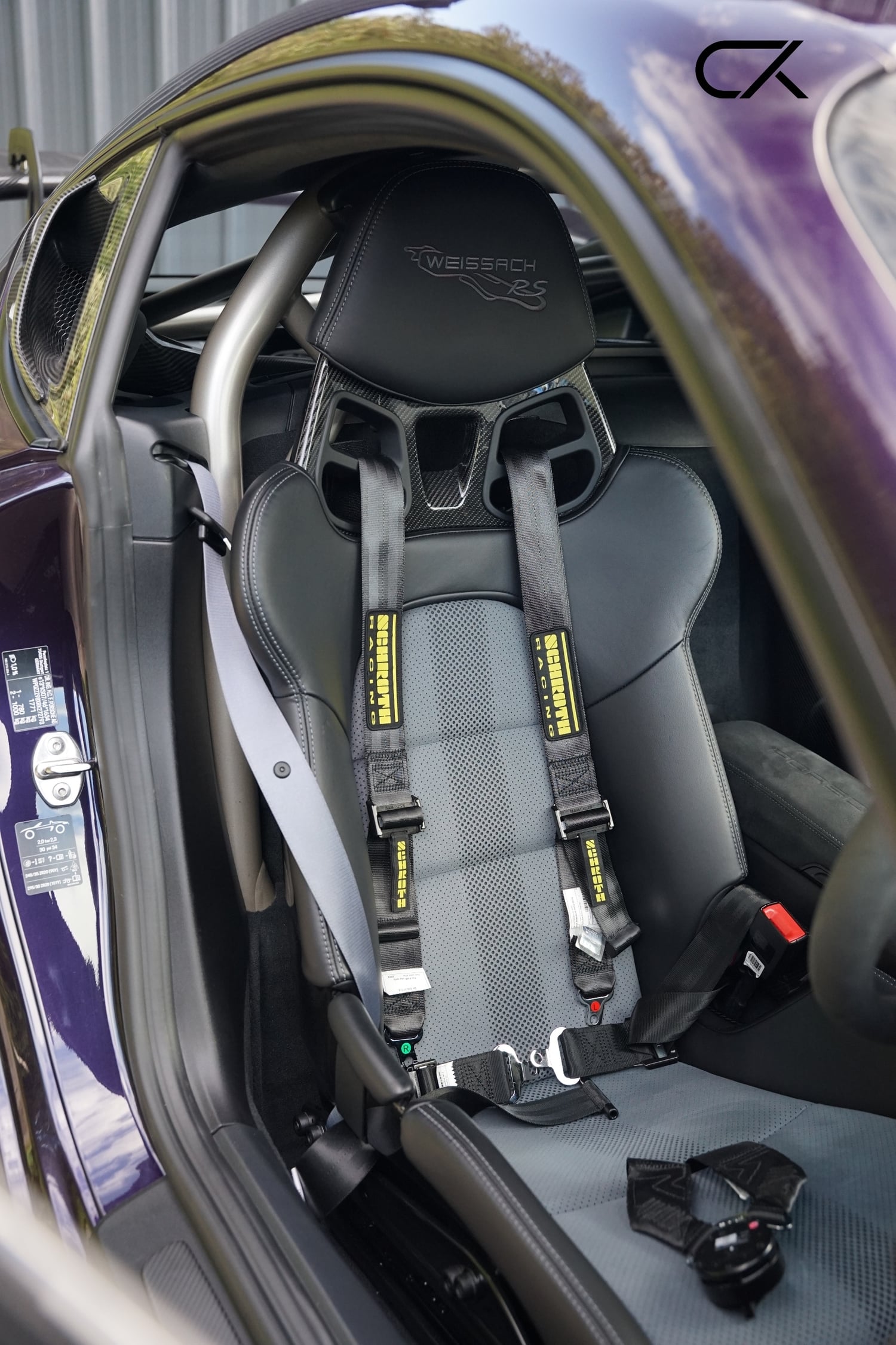 [ berth ]Porsche 718 Cayman