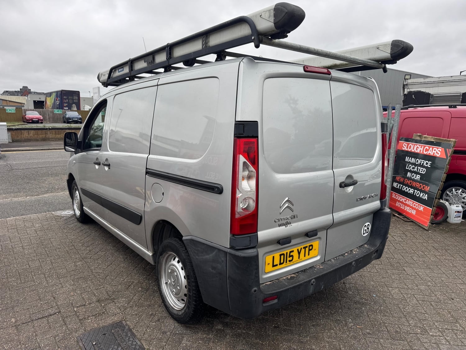 [ berth ]Citroen Dispatch