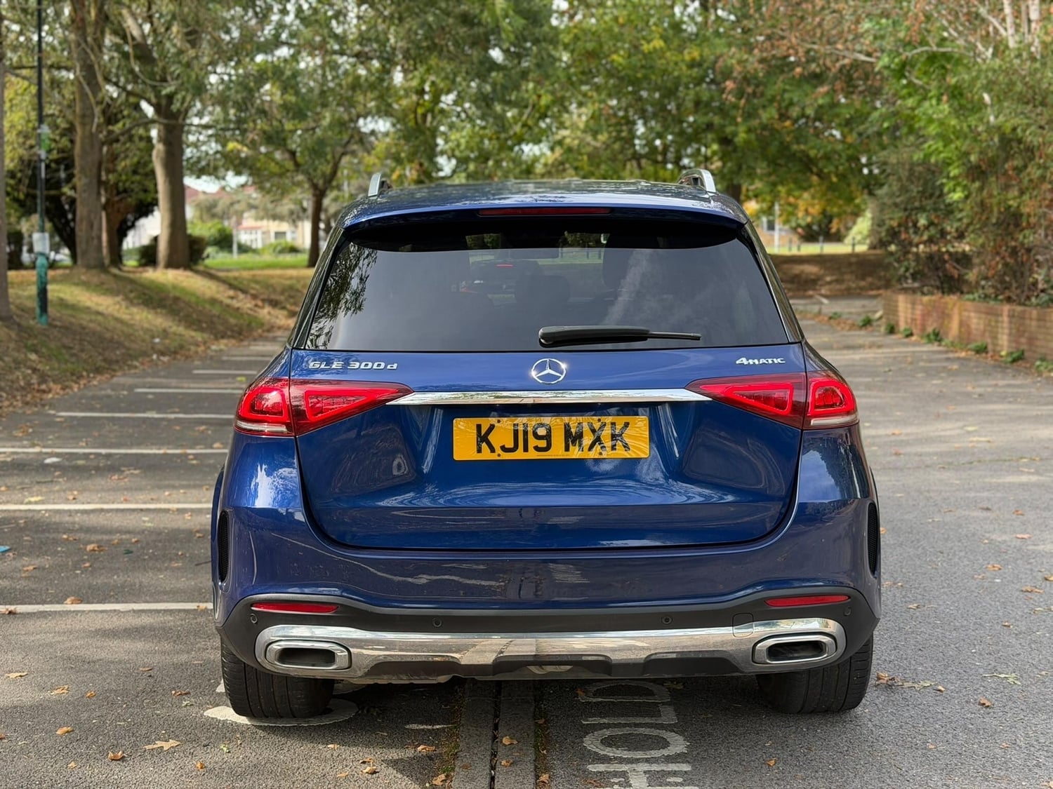 Mercedes-Benz GLE 2019 - Cars