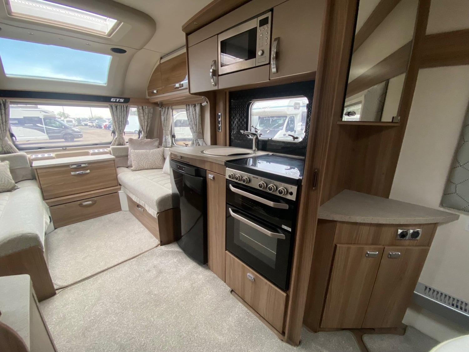 Swift Challenger X 2020 - Motorhomes & Caravans in Gloucester