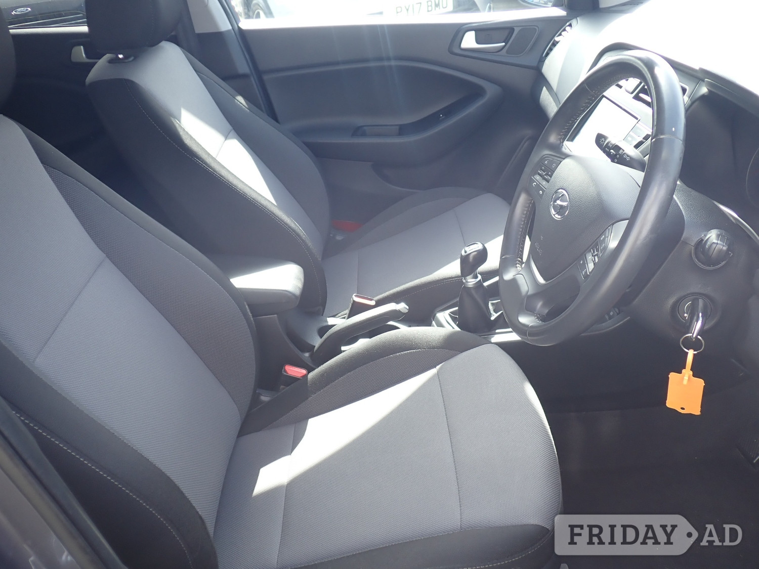 [ berth ]Hyundai i20