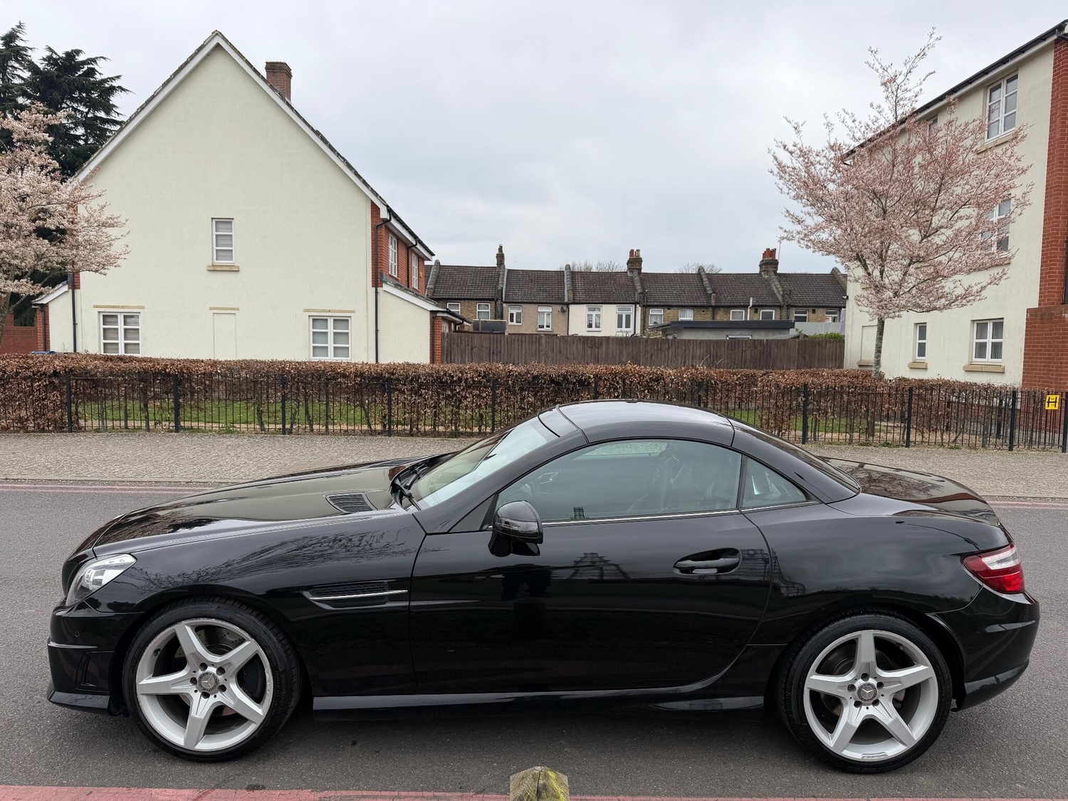 Mercedes-Benz SLK 2012 - Cars