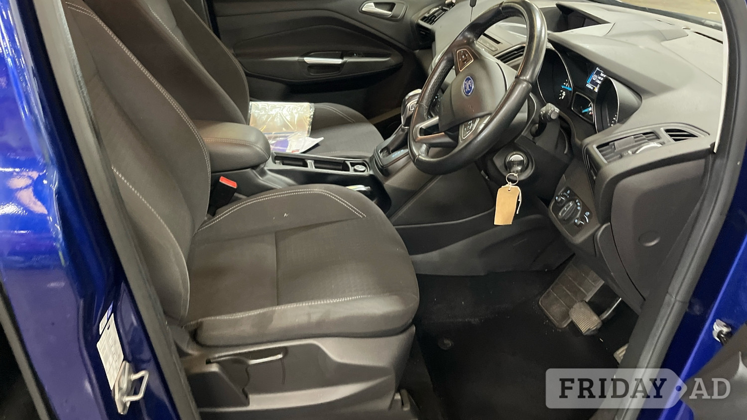 [ berth ]Ford Grand C-MAX