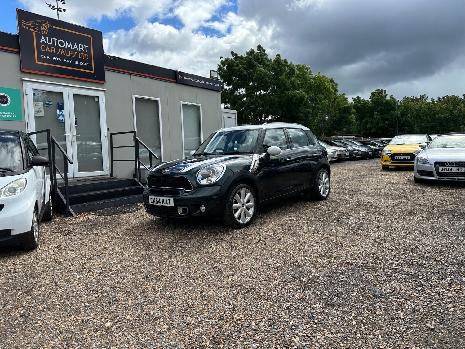 [ berth ]Mini Countryman