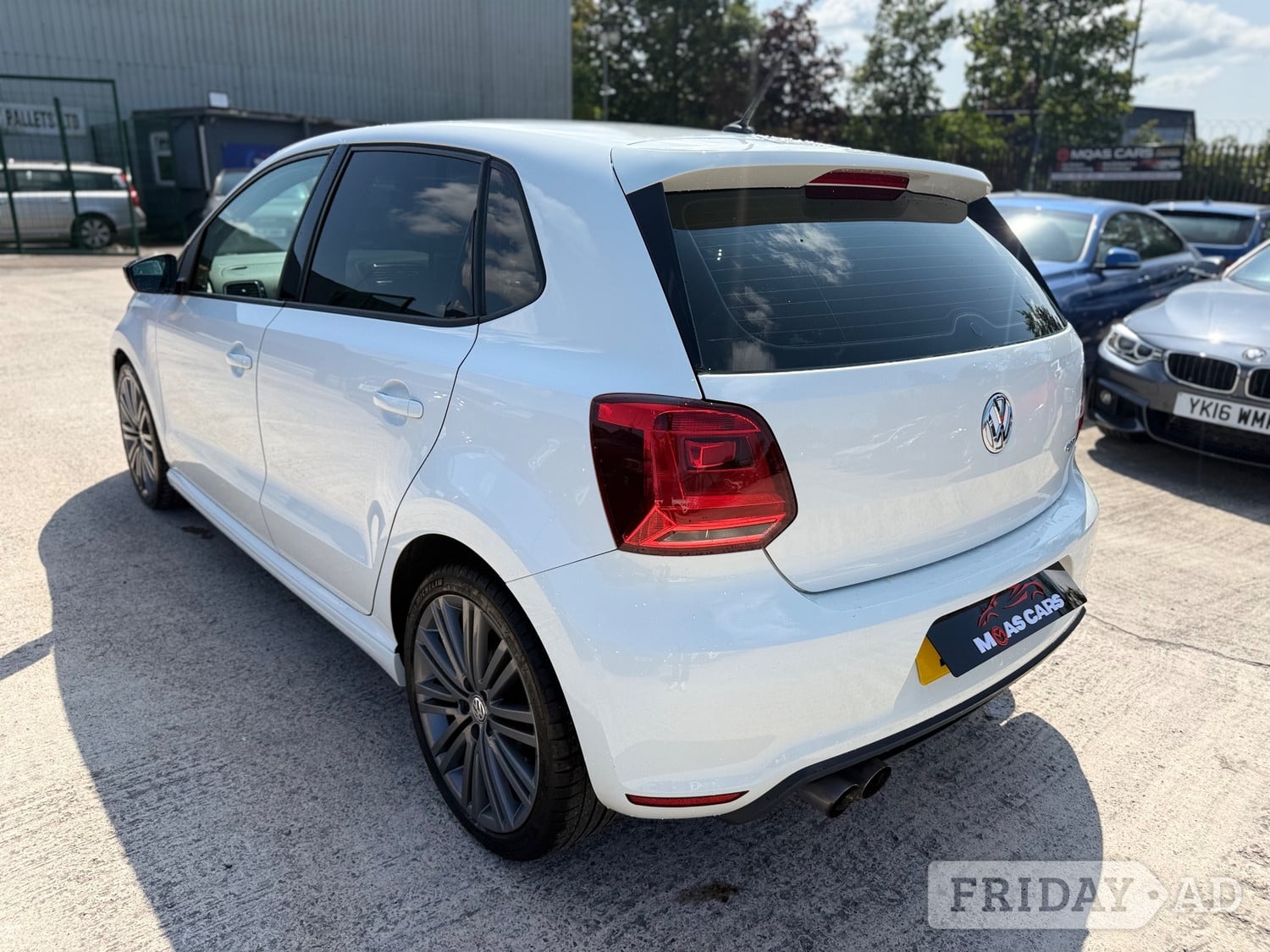 [ berth ]Volkswagen Polo