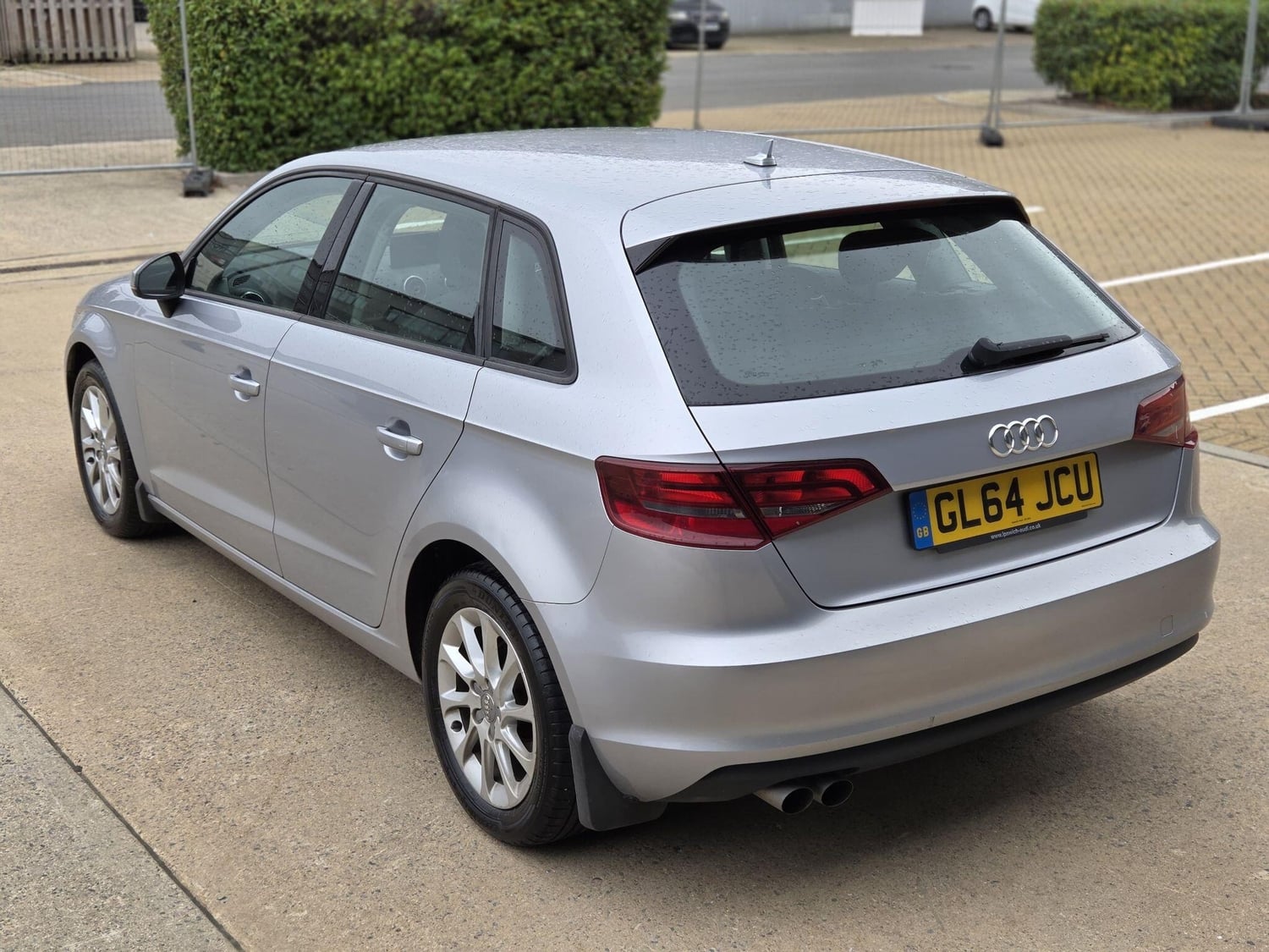 [ berth ]Audi A3