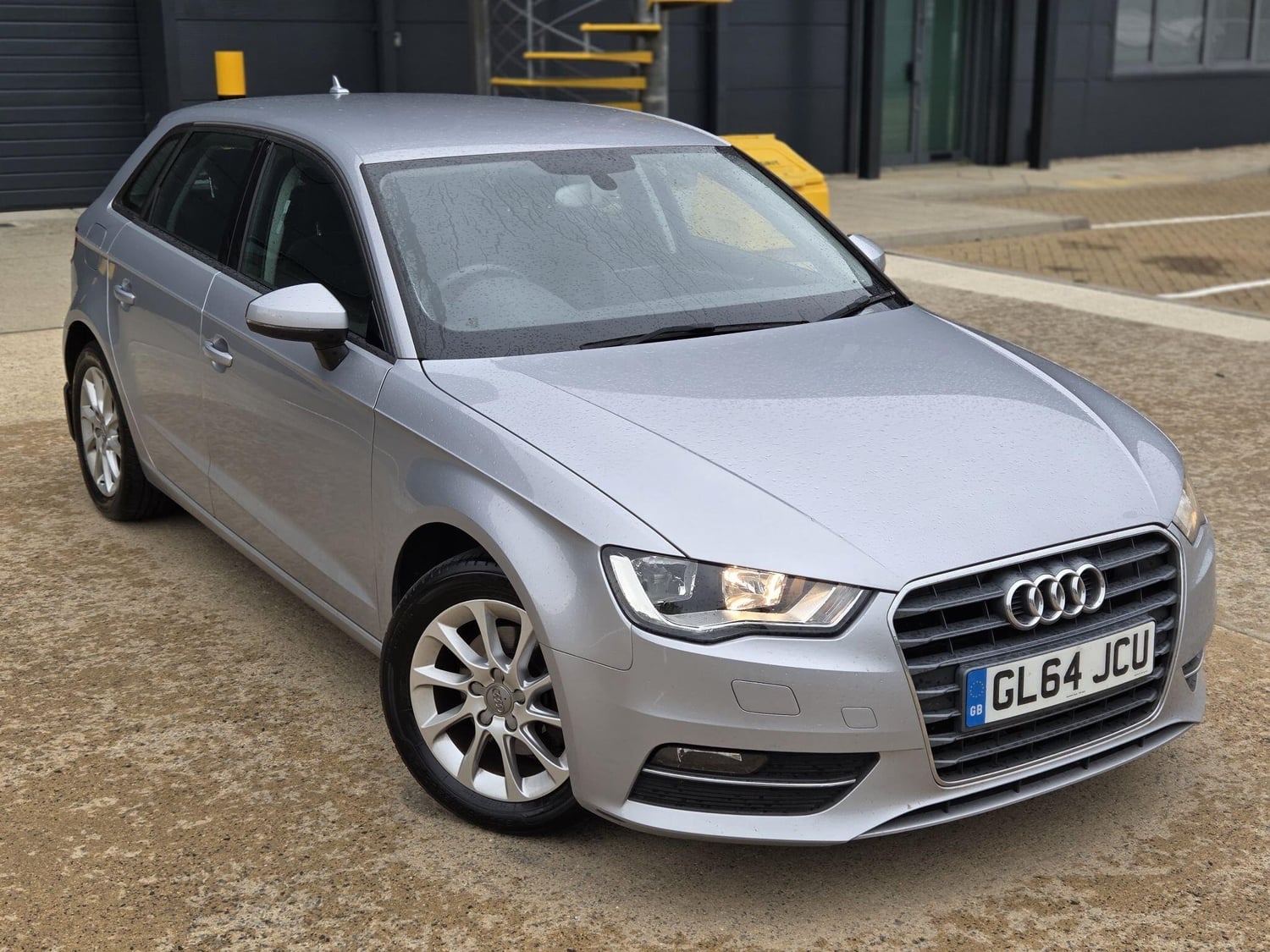 Audi A3 2014 - Cars