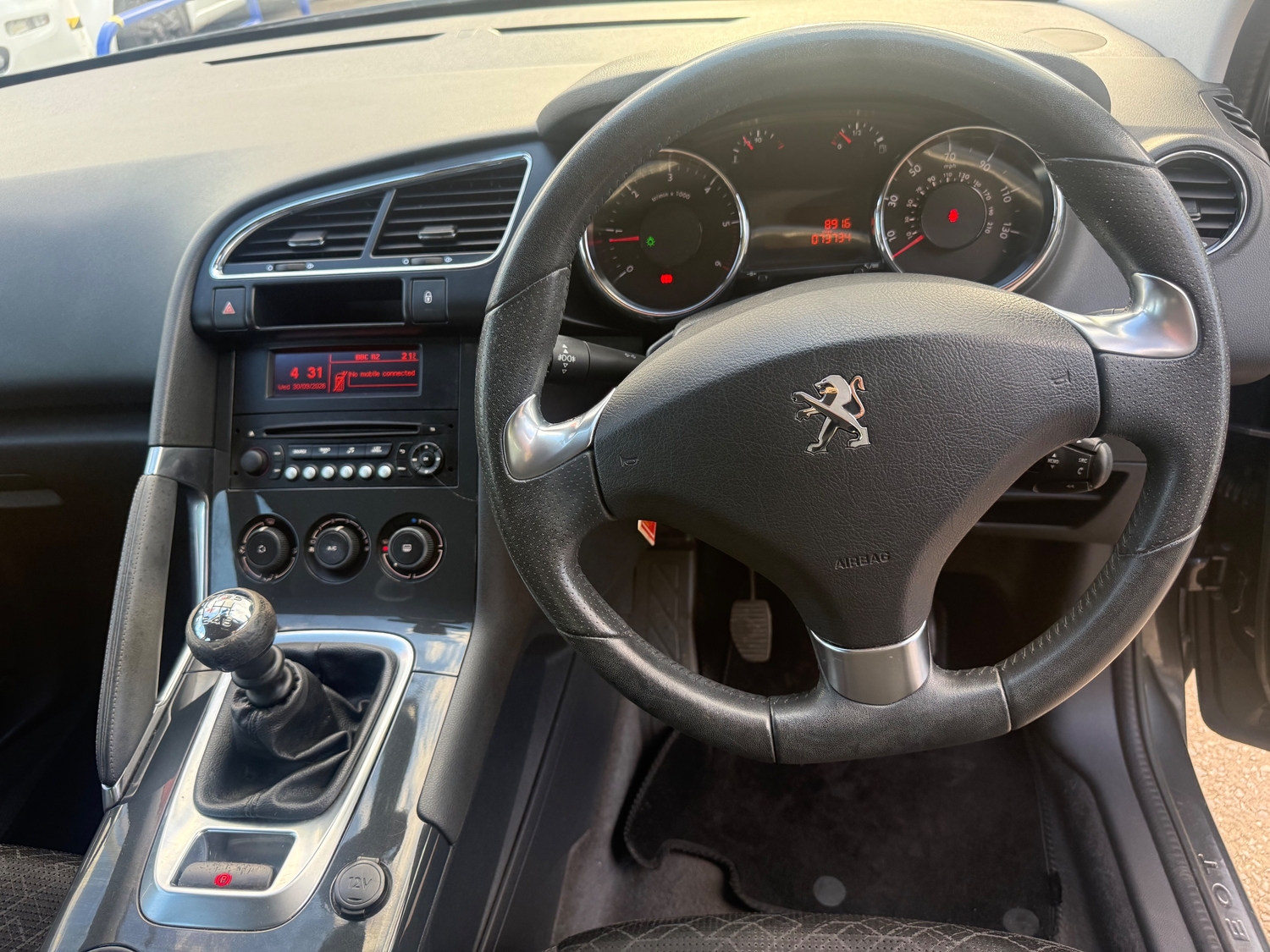 Peugeot 3008 2015 - Cars in Bolton