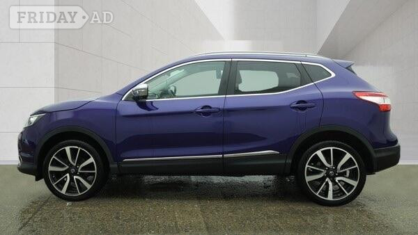 Nissan Qashqai 2015 - Cars