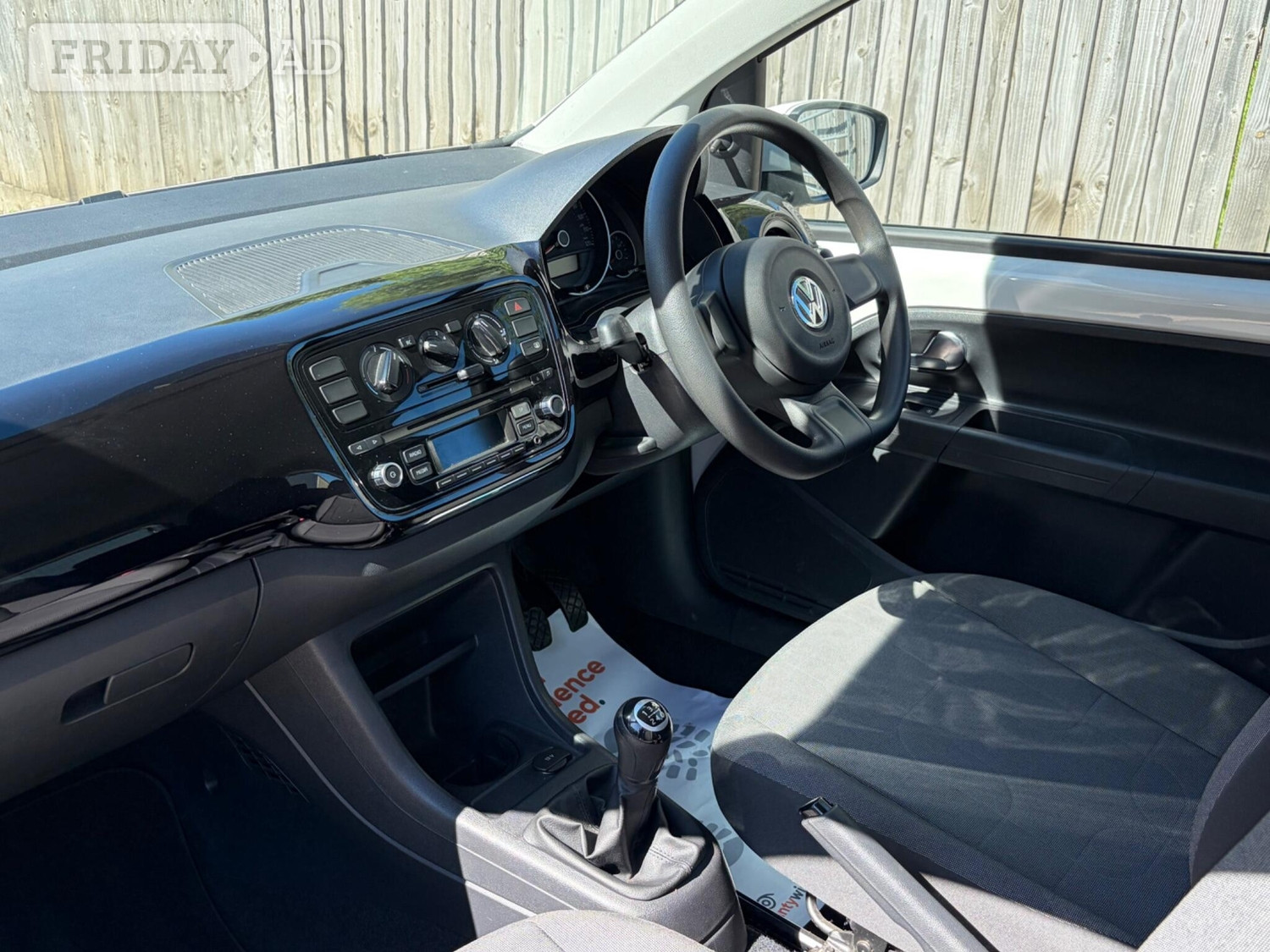 [ berth ]Volkswagen Up