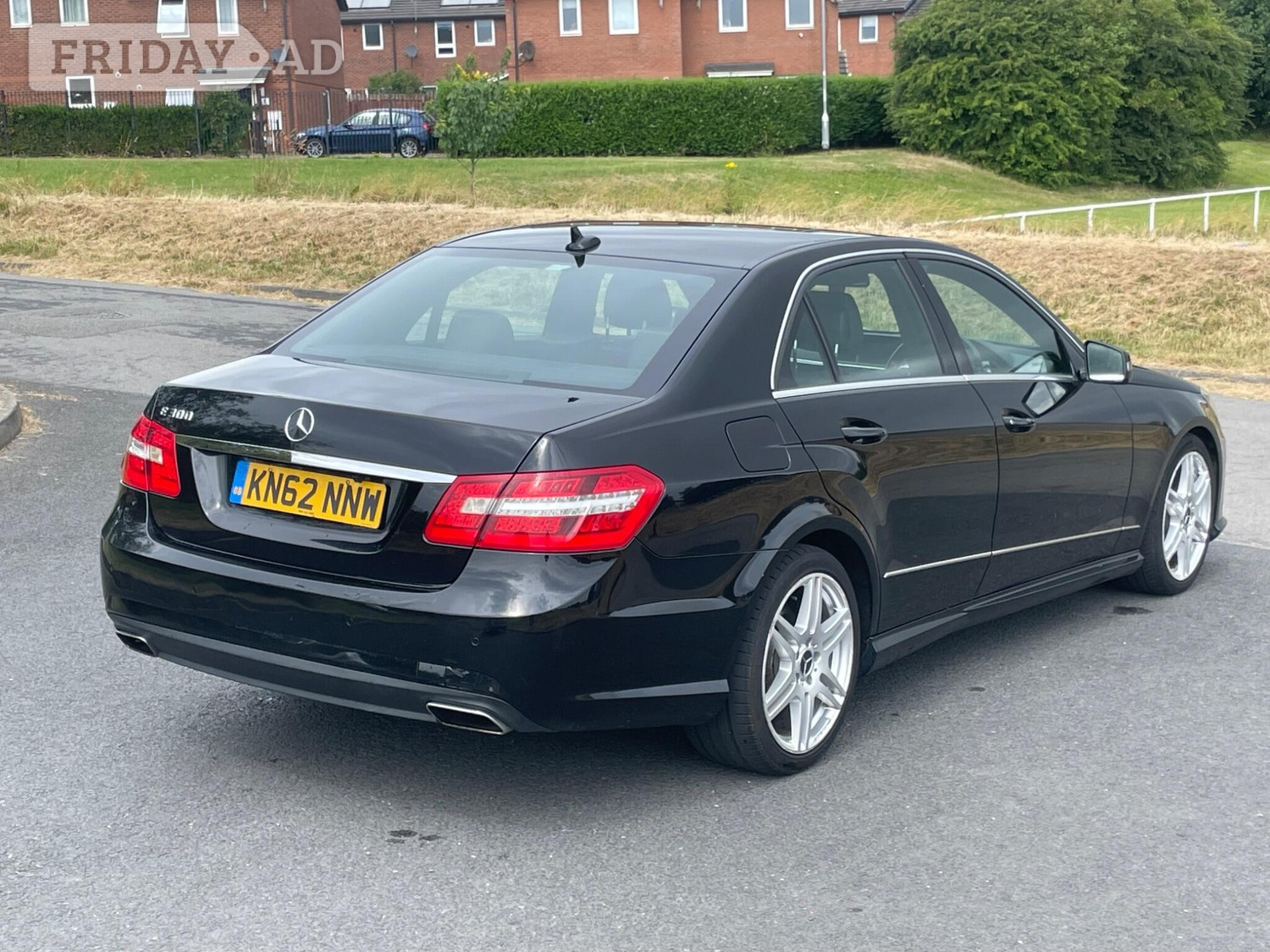 [ berth ]Mercedes-Benz E Class