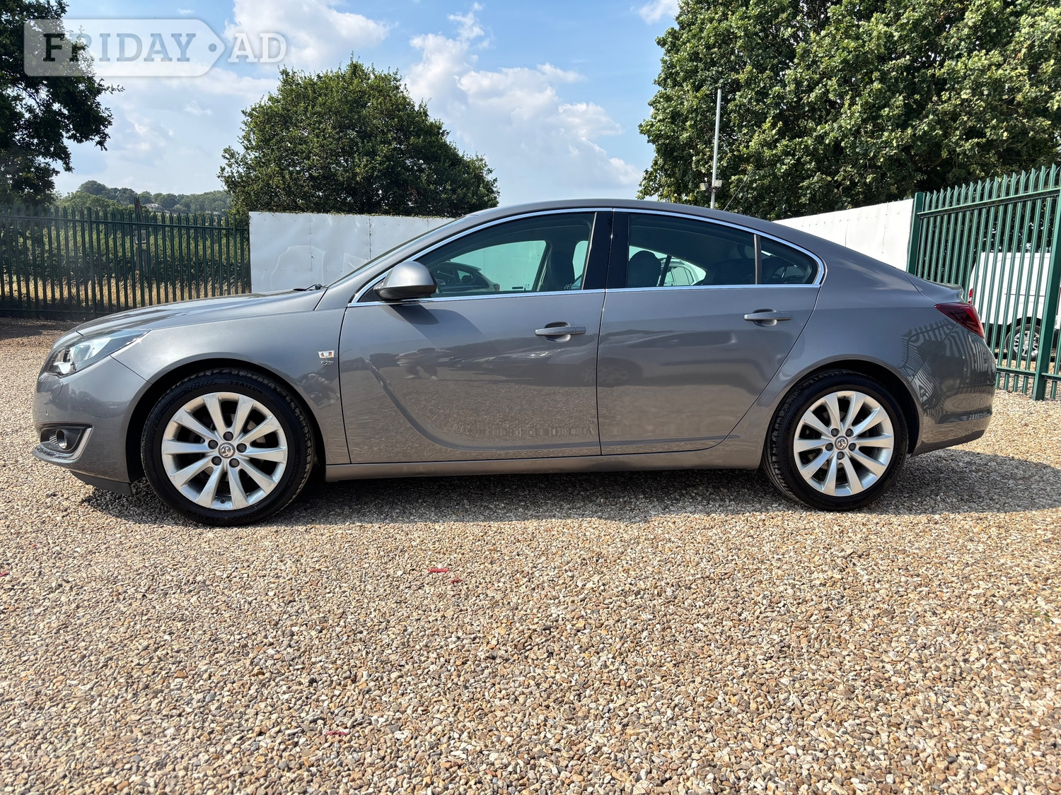 Vauxhall Insignia 2016 - Cars
