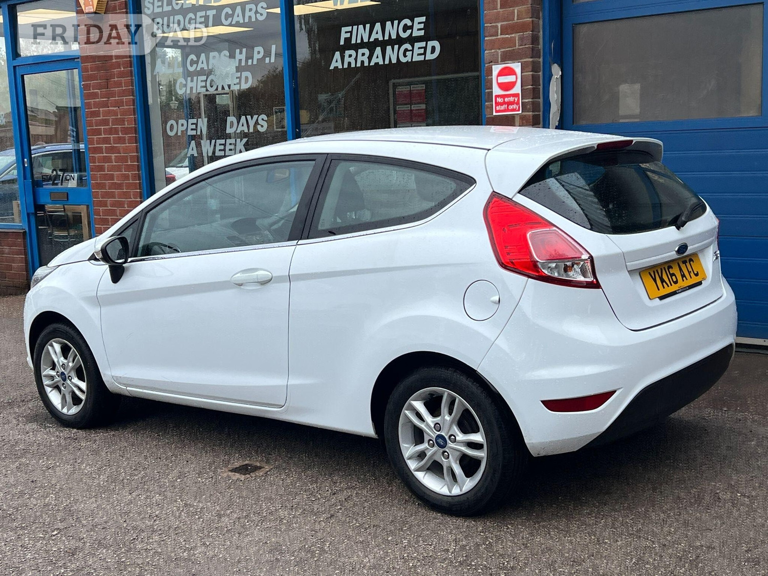 Ford Fiesta 2016 - Cars in Heanor
