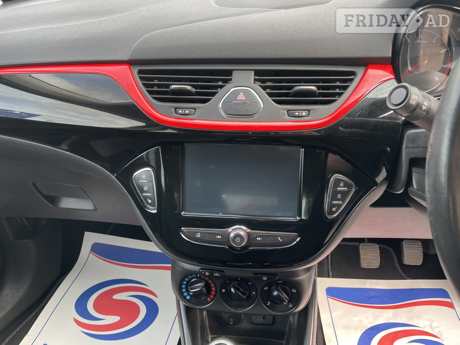 [ berth ]Vauxhall Corsa