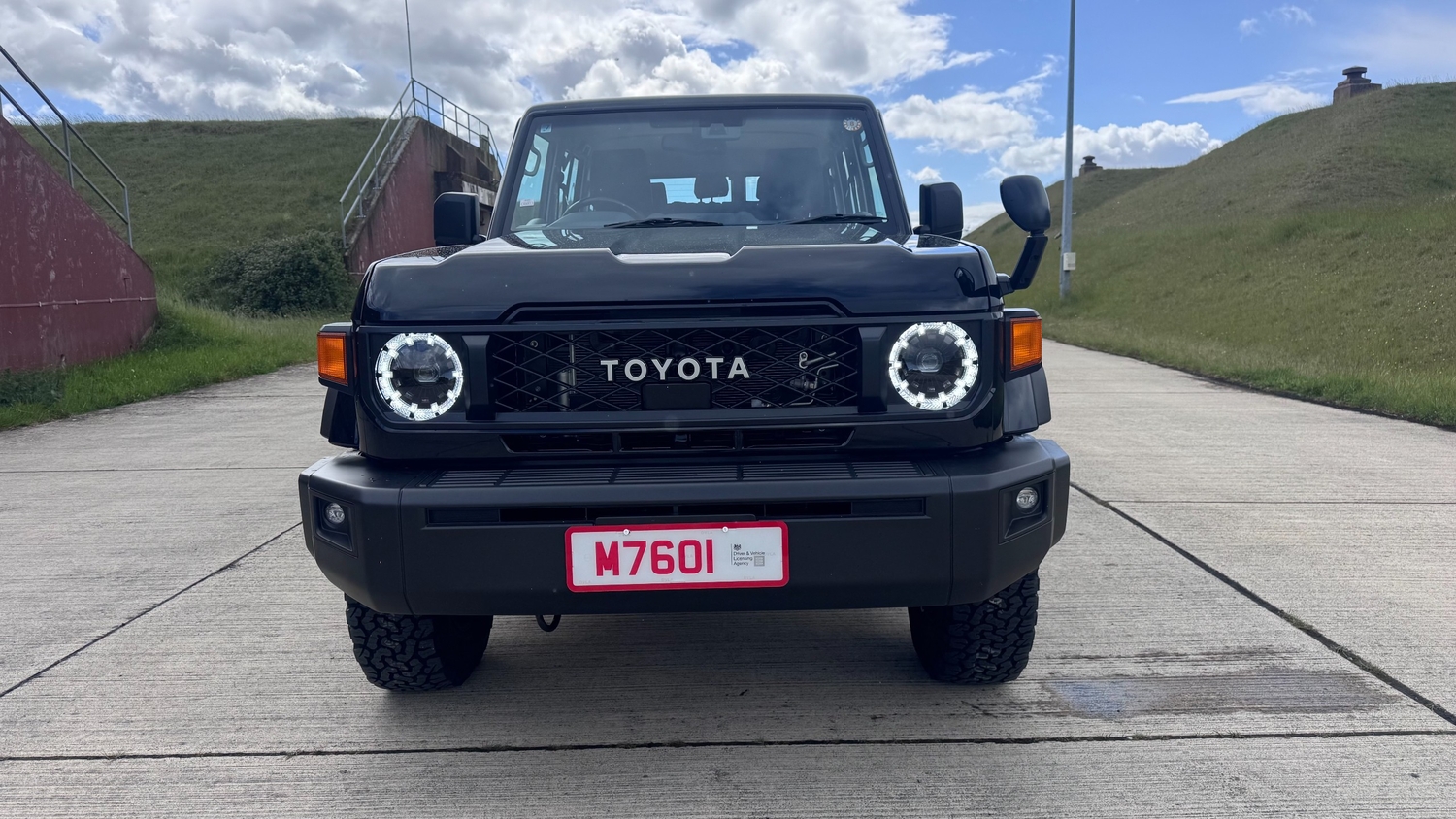 [ berth ]Toyota Land Cruiser