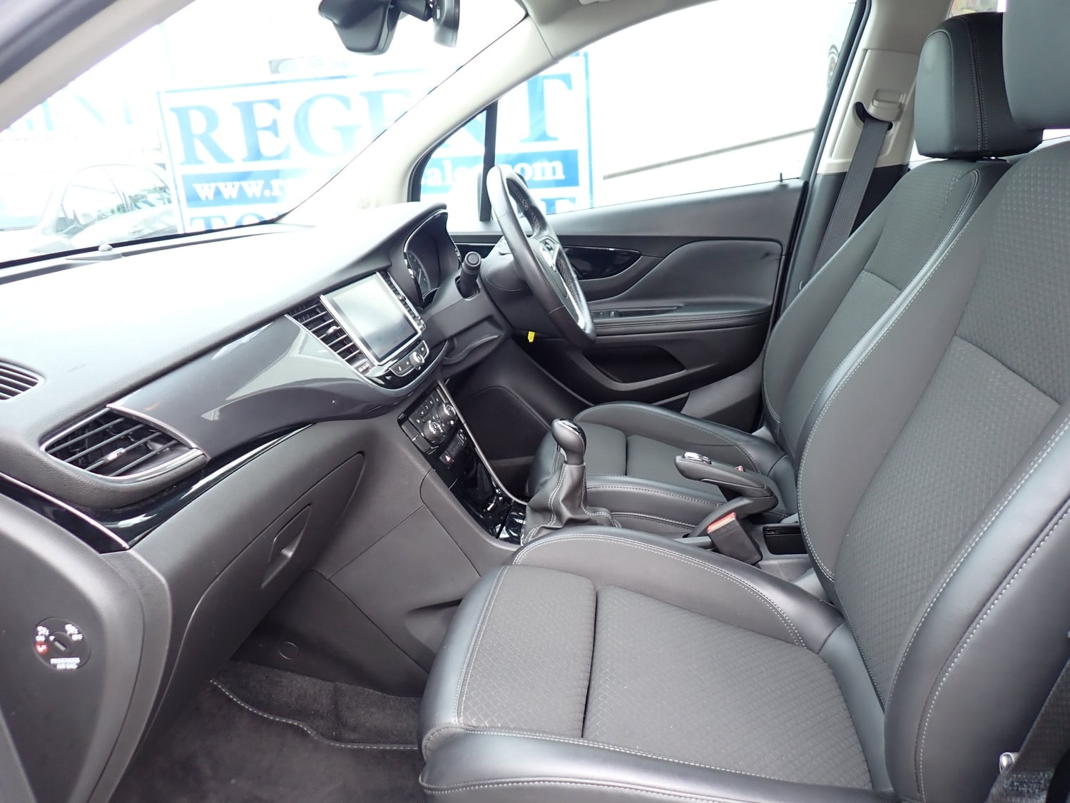 [ berth ]Vauxhall Mokka X