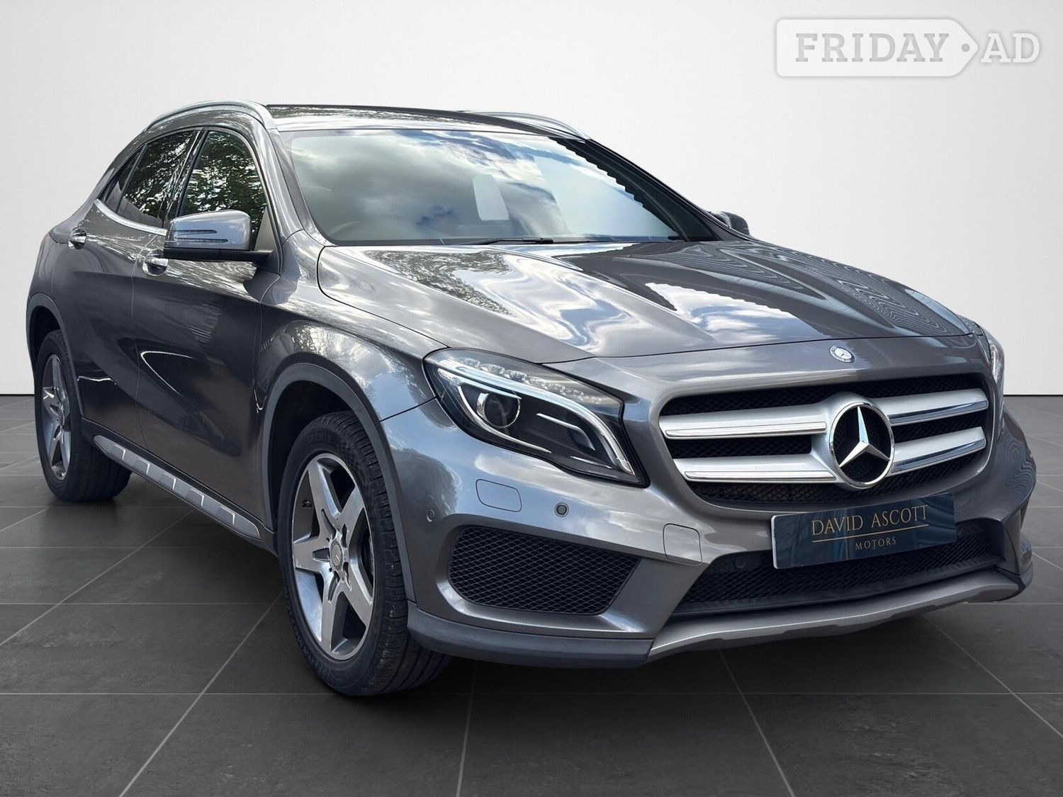 Mercedes-Benz GLA 2015 - Cars