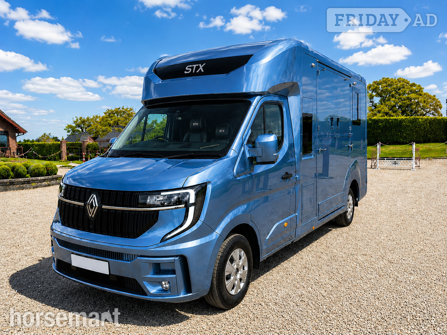 Stephex  Renault Master Horsebox in Hickstead