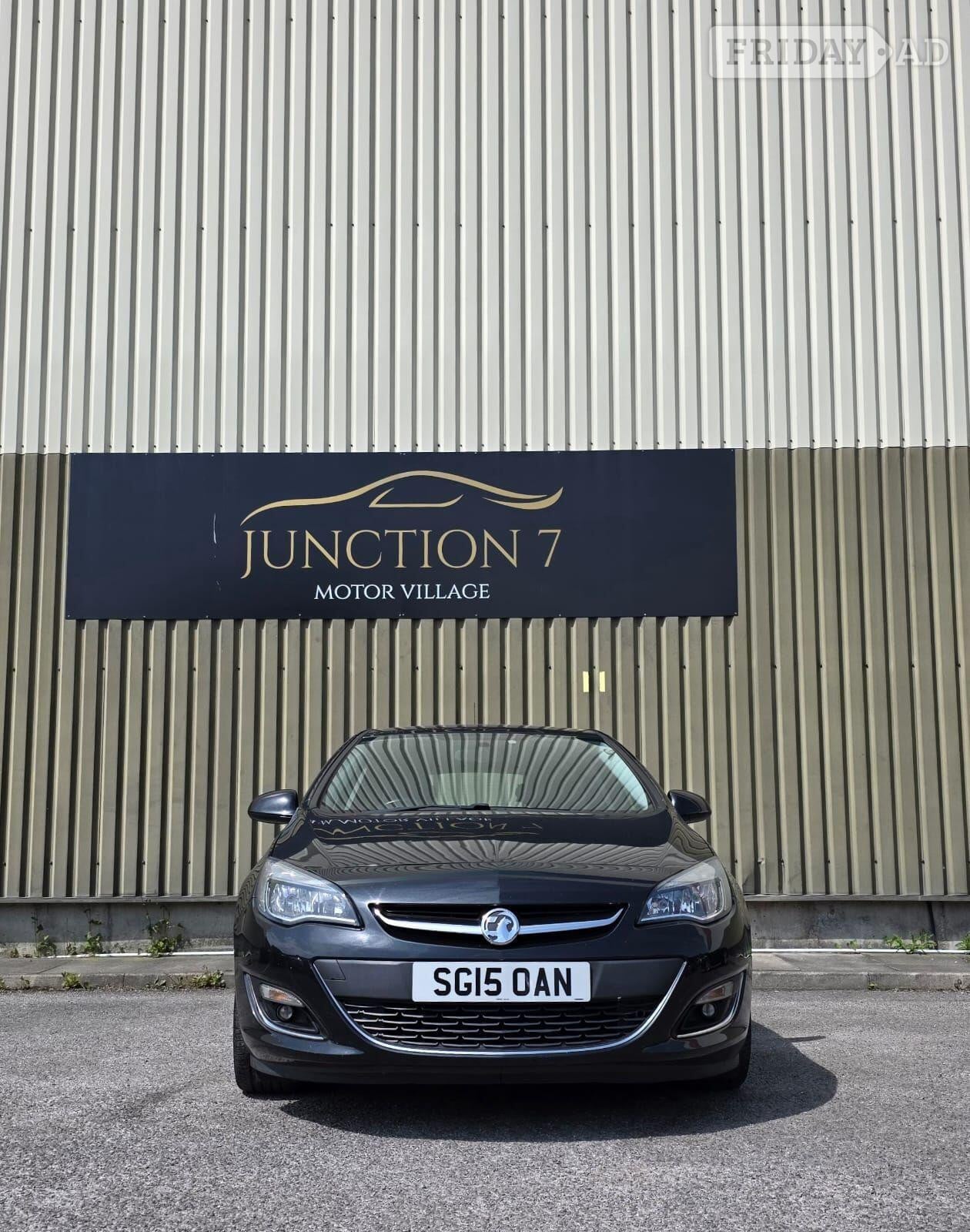 Vauxhall Astra 2015 - Cars in Accrington