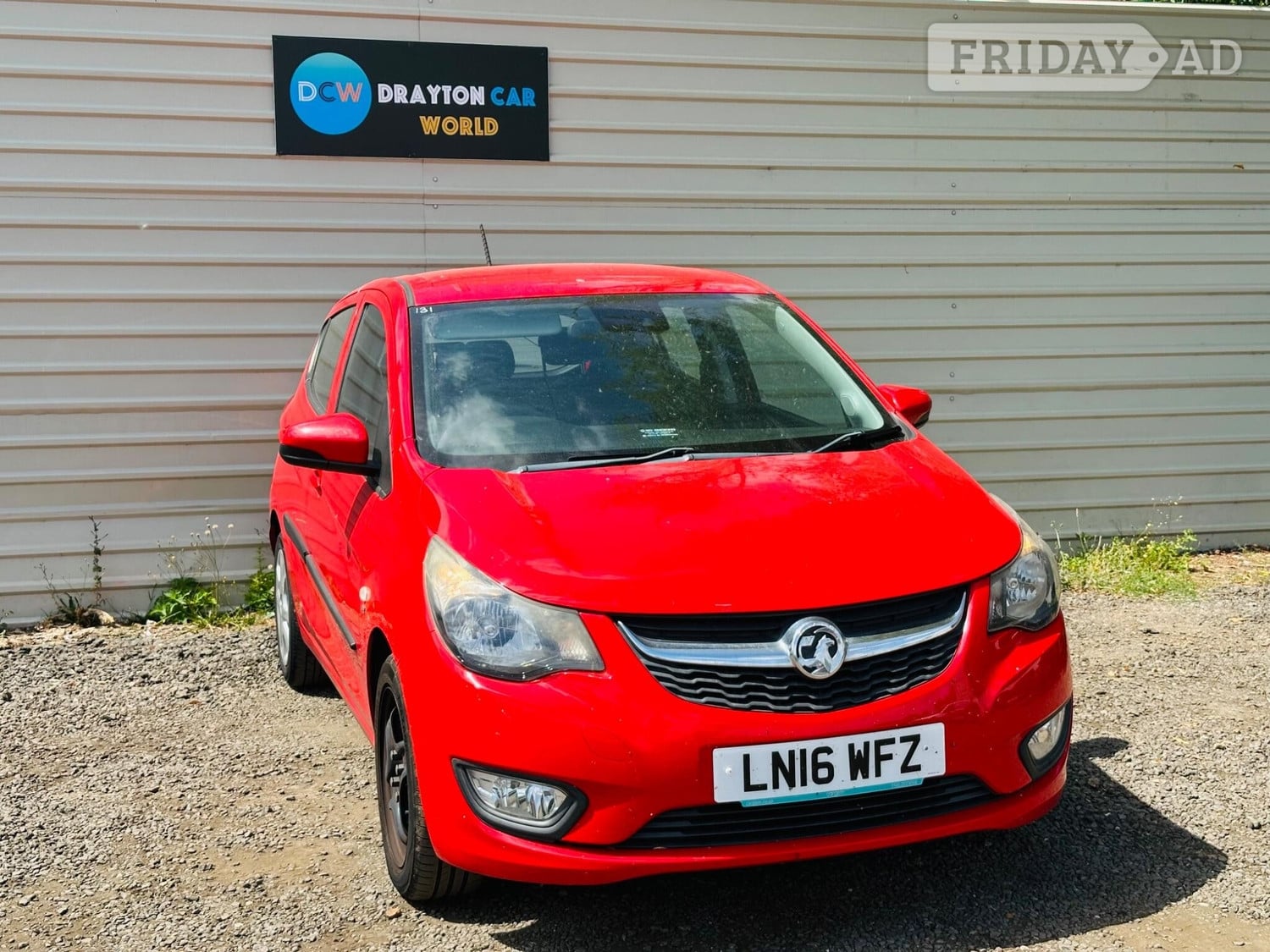 Vauxhall Viva 2016 in Hillingdon
