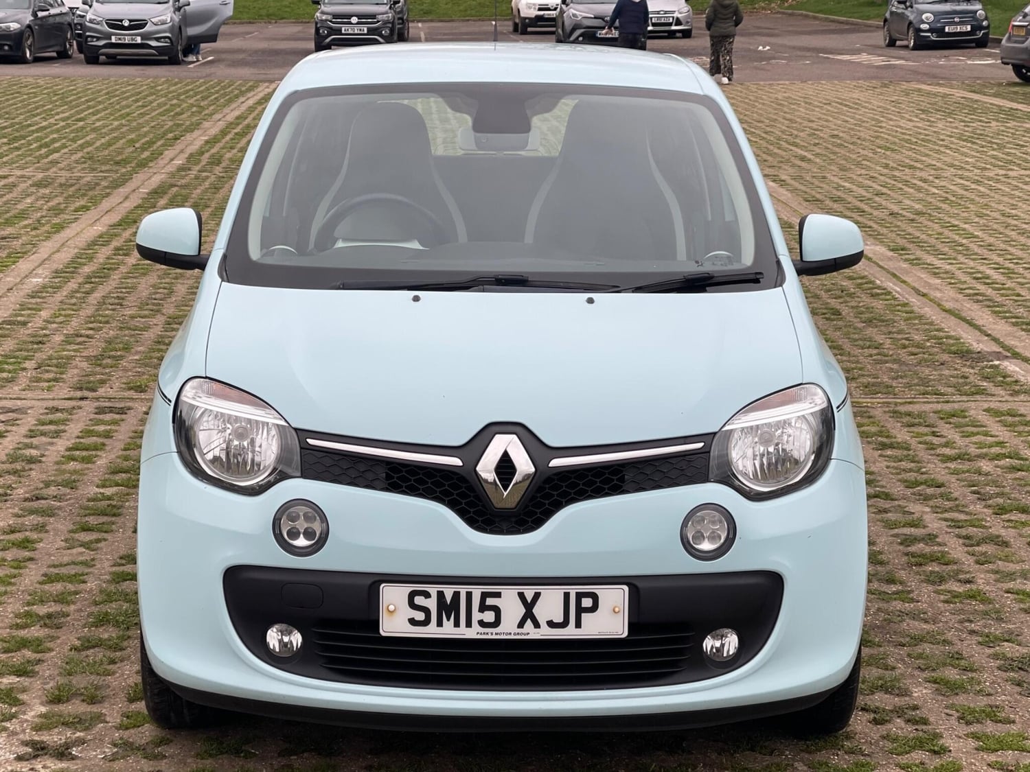 [ berth ]Renault Twingo