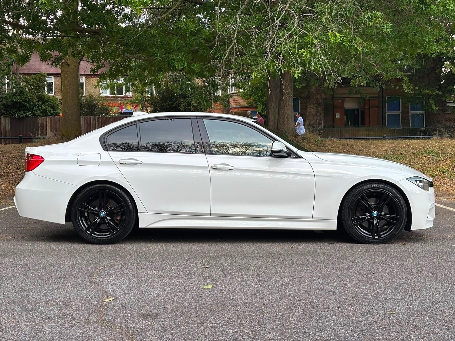 [ berth ]BMW 3 Series