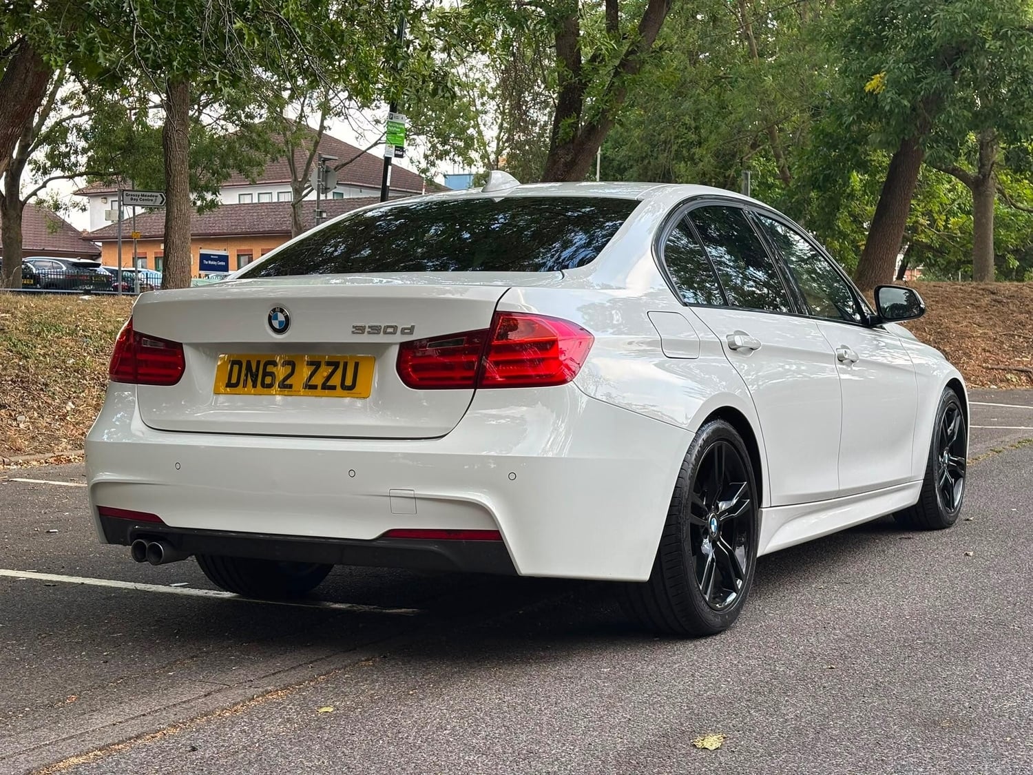 BMW 3 Series 2012 - Cars in Uxbridge