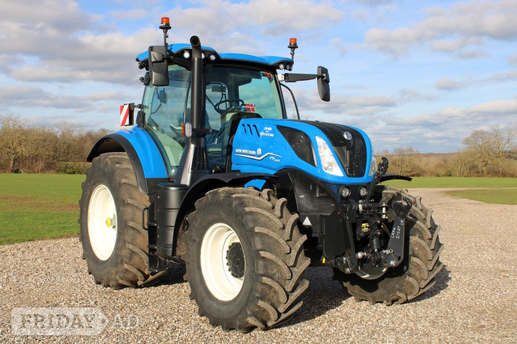 New Holland T7.245PCSW 
