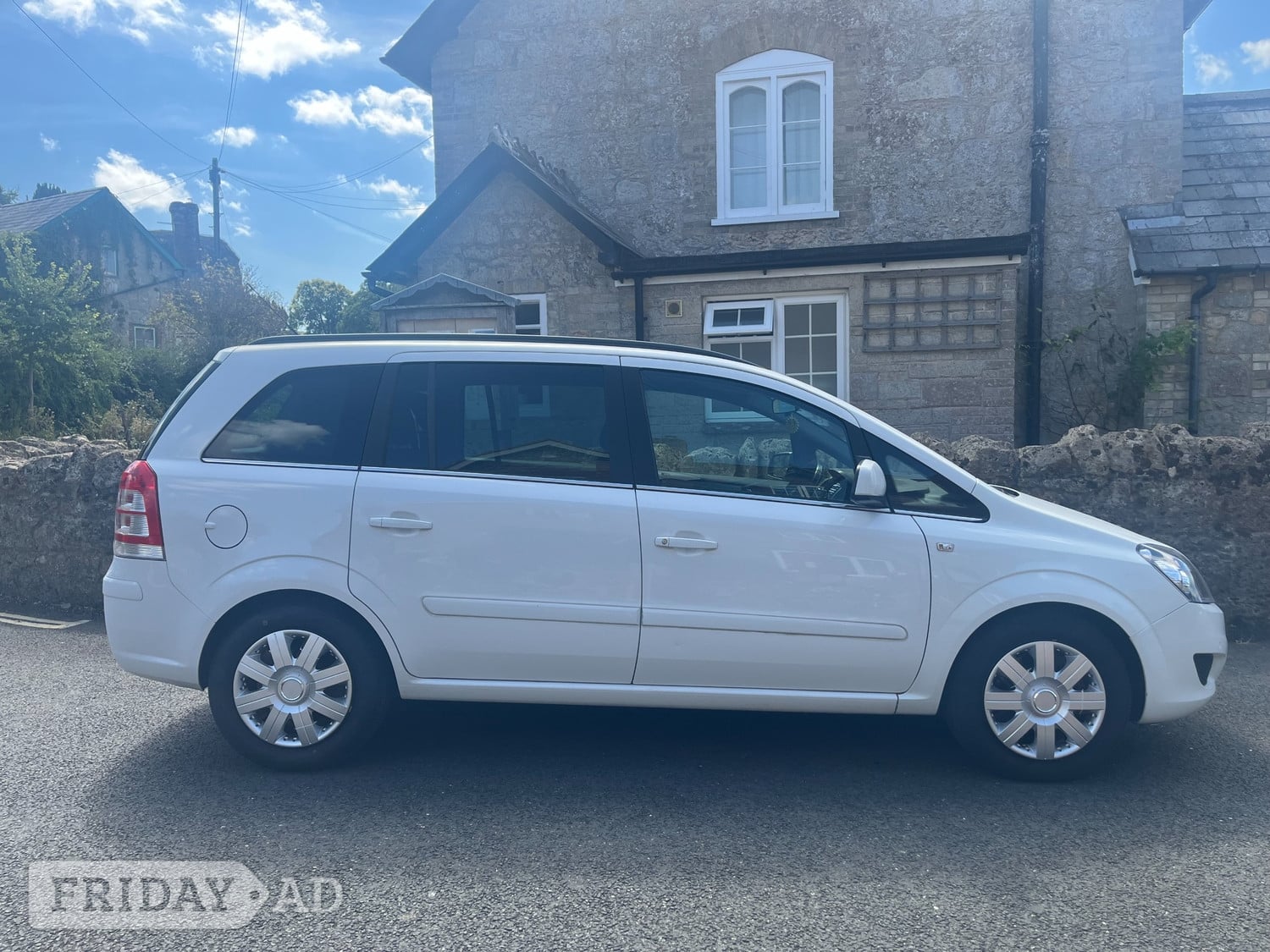 Vauxhall Zafira Newport