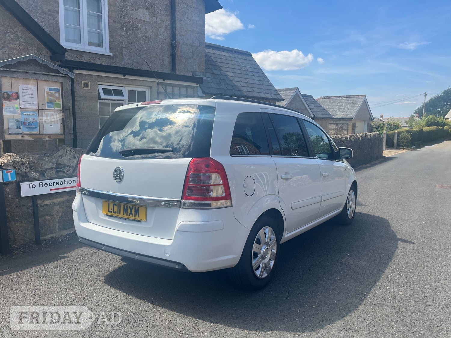 [ berth ]Vauxhall Zafira
