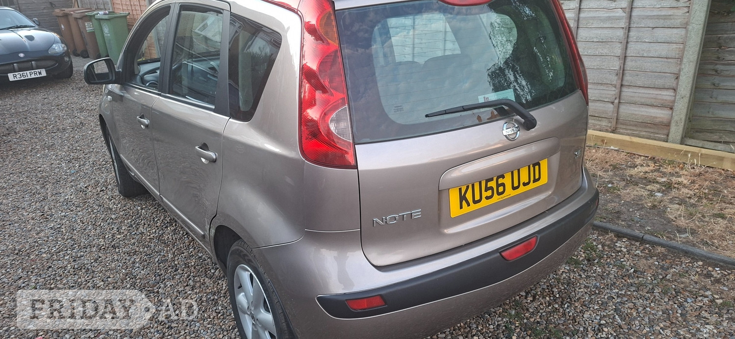Nissan Note 2006 - Cars
