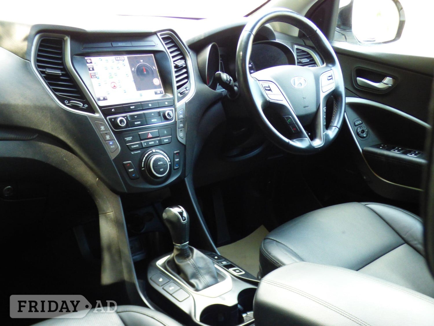 [ berth ]Hyundai Santa Fe