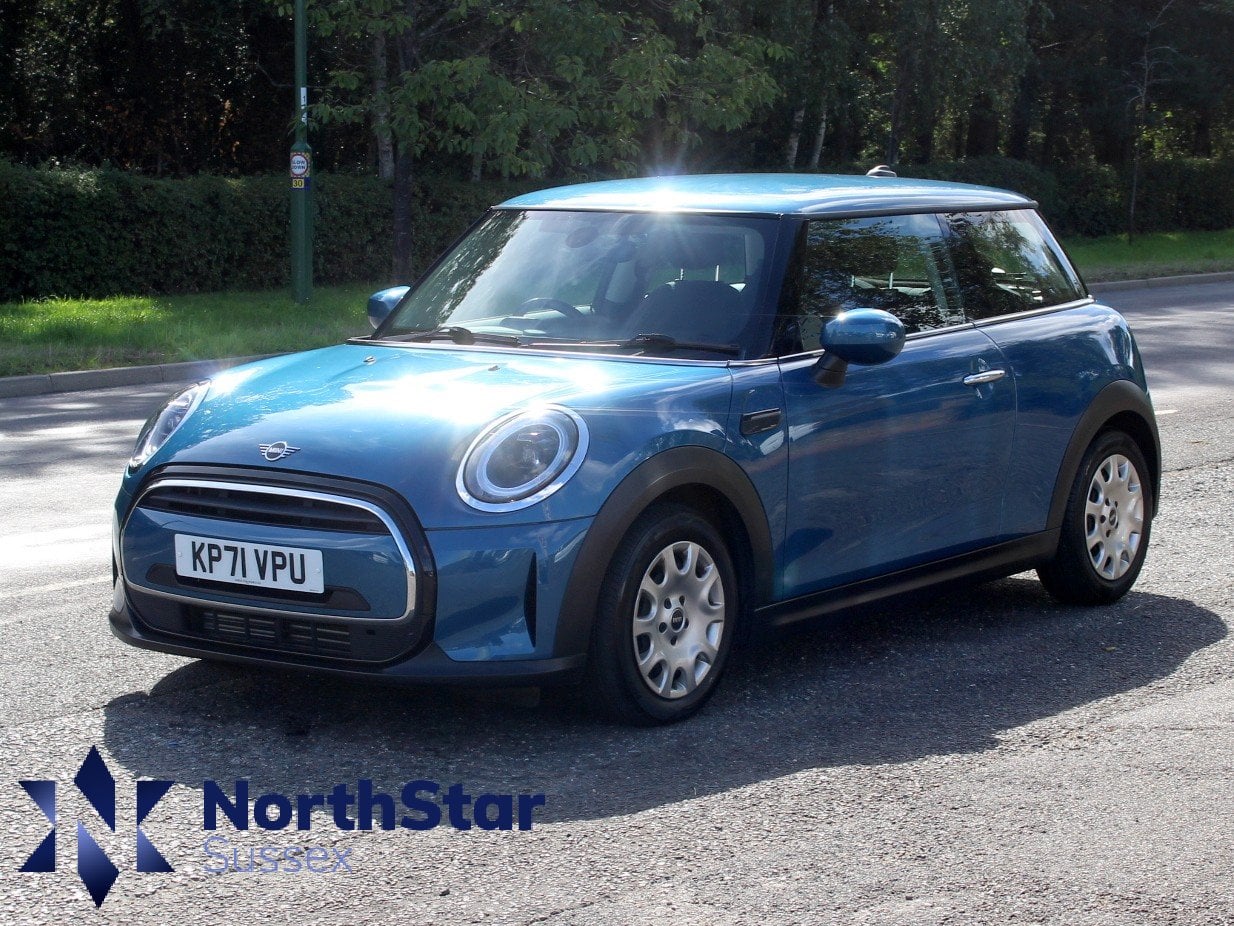 Mini Hatch 2021 in Hassocks