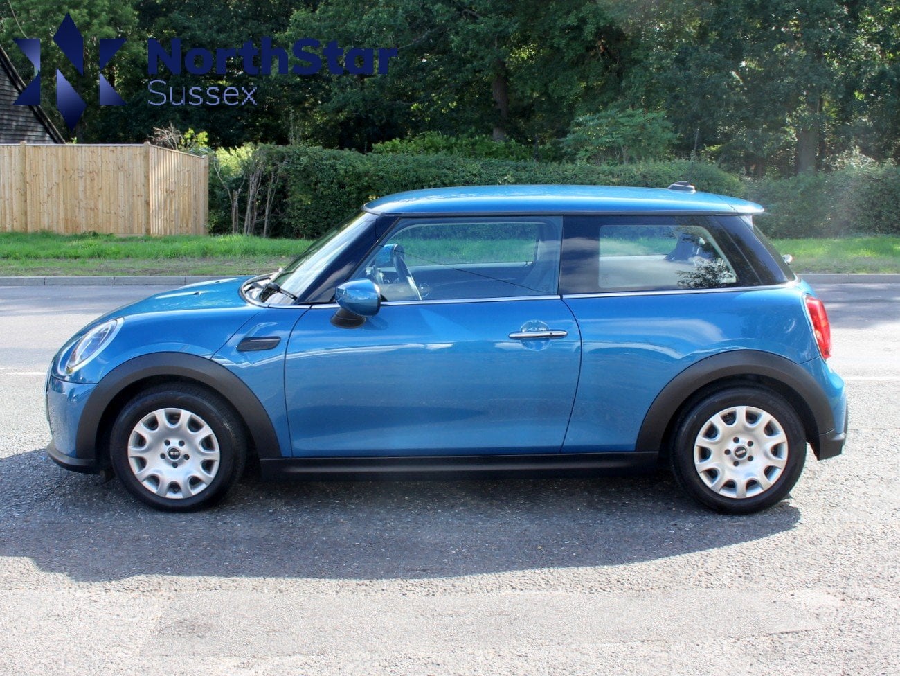 [ berth ]Mini Hatch