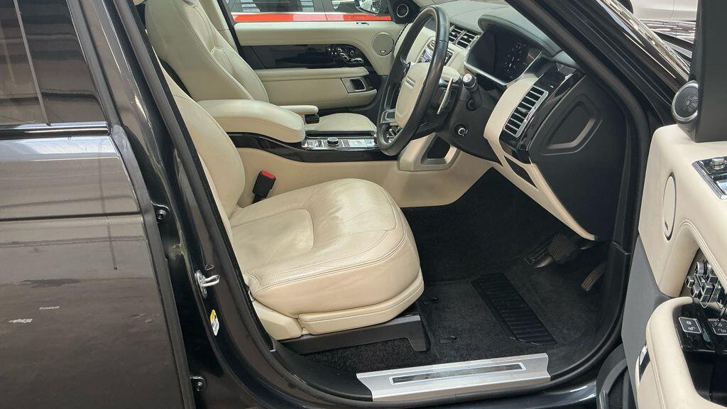 Land Rover Range Rover Addlestone