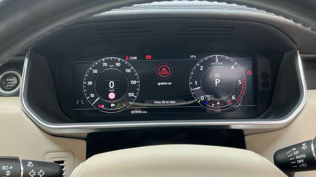 Land Rover Range Rover 2018 - Cars in Addlestone