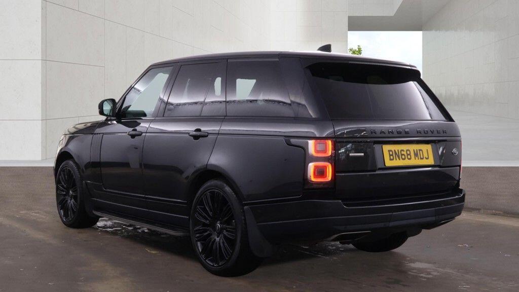 Land Rover Range Rover 2018 - Cars
