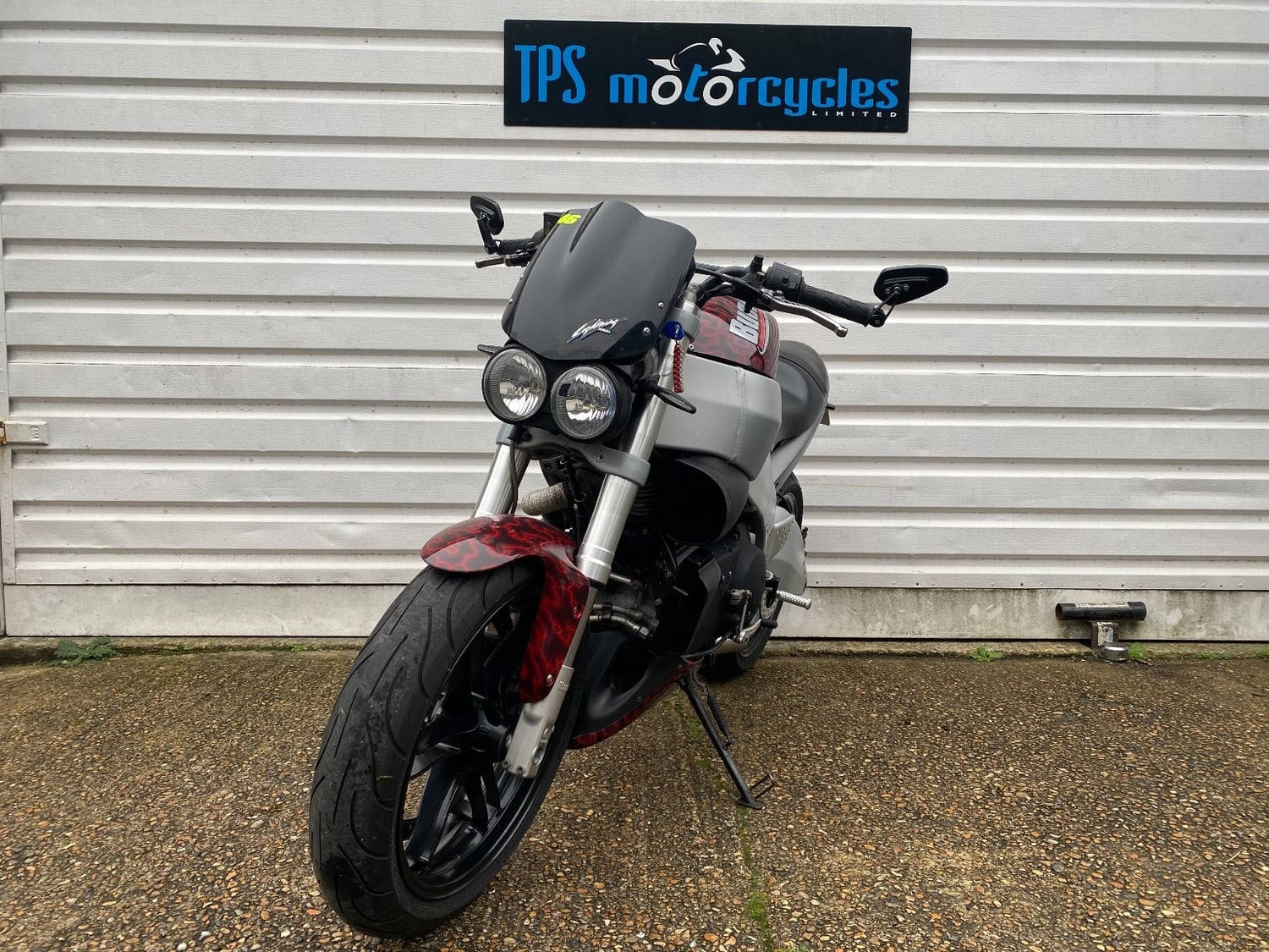 Buell XB9S 2005 - Motorbikes, Scooters & Quads in Eastbourne