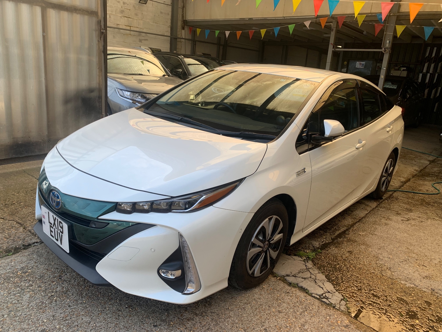 Toyota Prius 2019 - Cars in Gillingham