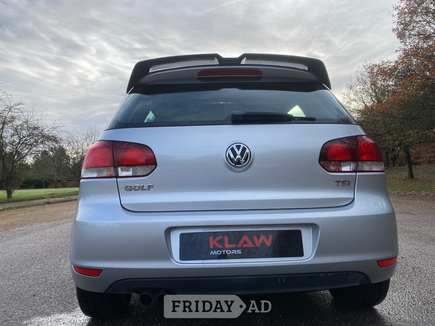 Volkswagen Golf 2012 - Cars