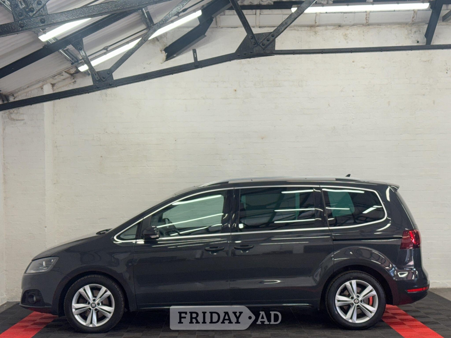 [ berth ]SEAT Alhambra