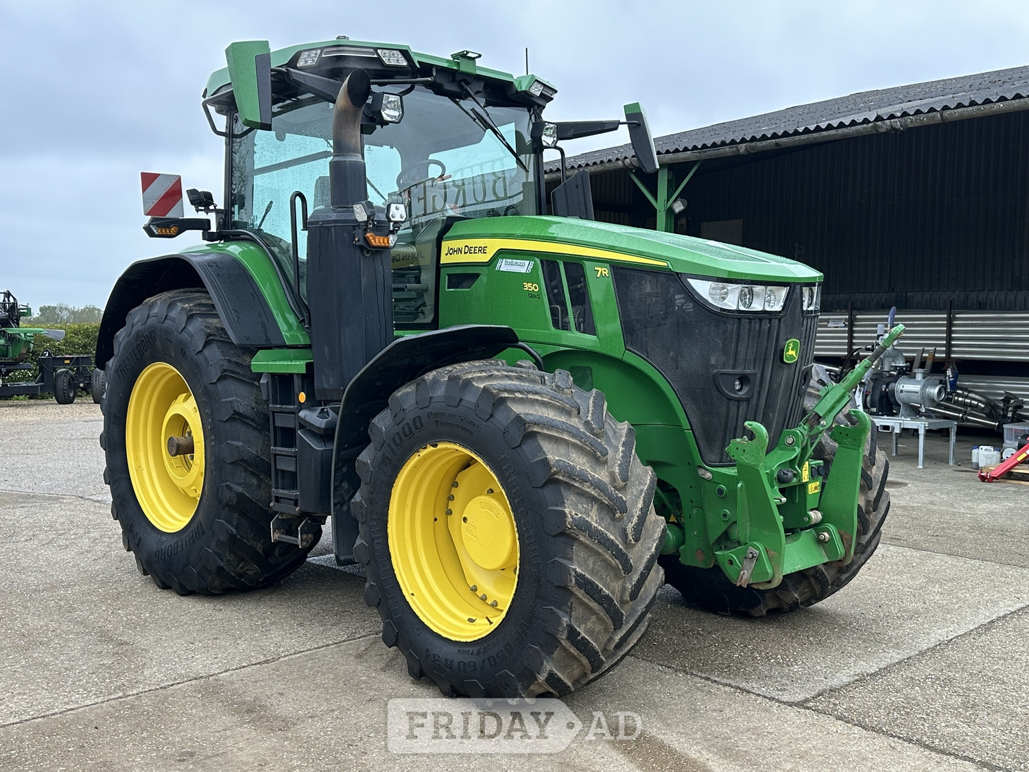 [ berth ]John Deere 7R 350