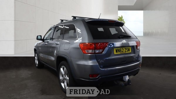 [ berth ]Jeep Grand Cherokee