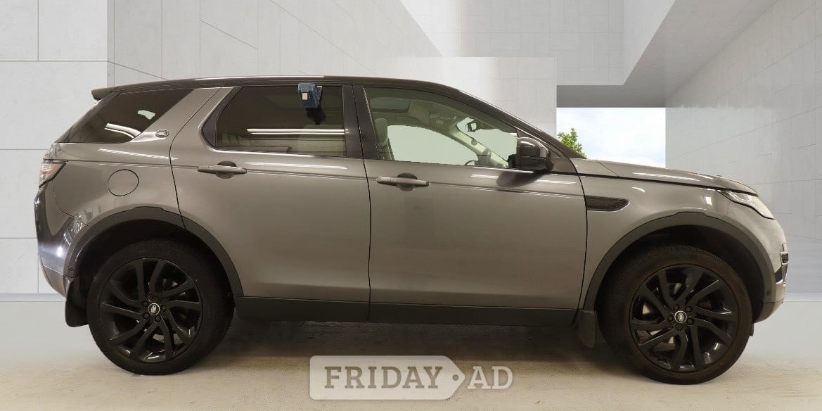[ berth ]Land Rover Discovery Sport