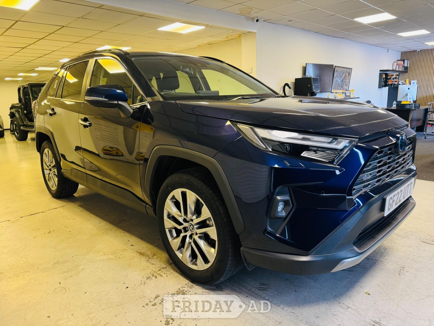 [ berth ]Toyota RAV4