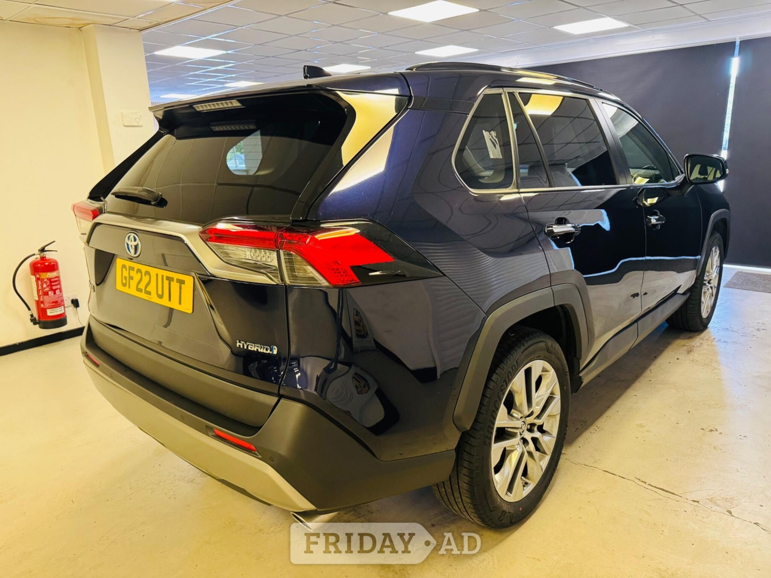 Toyota RAV4 2022 - Cars in Stroud