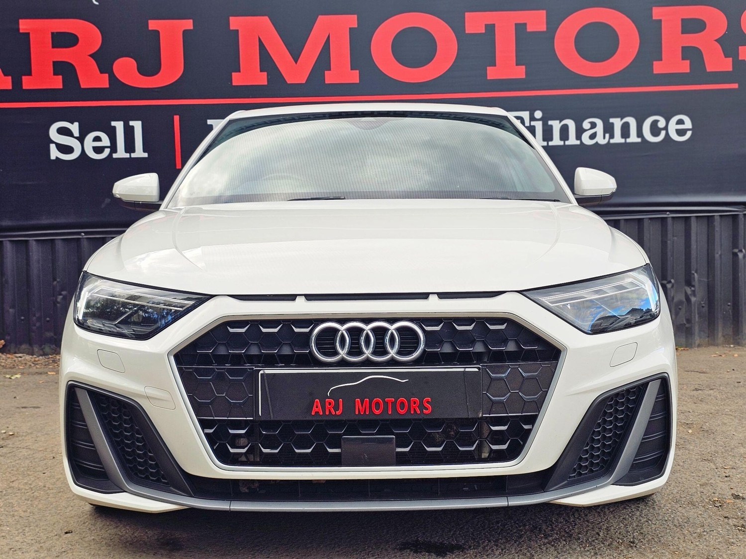 Audi A1 2021 - Cars